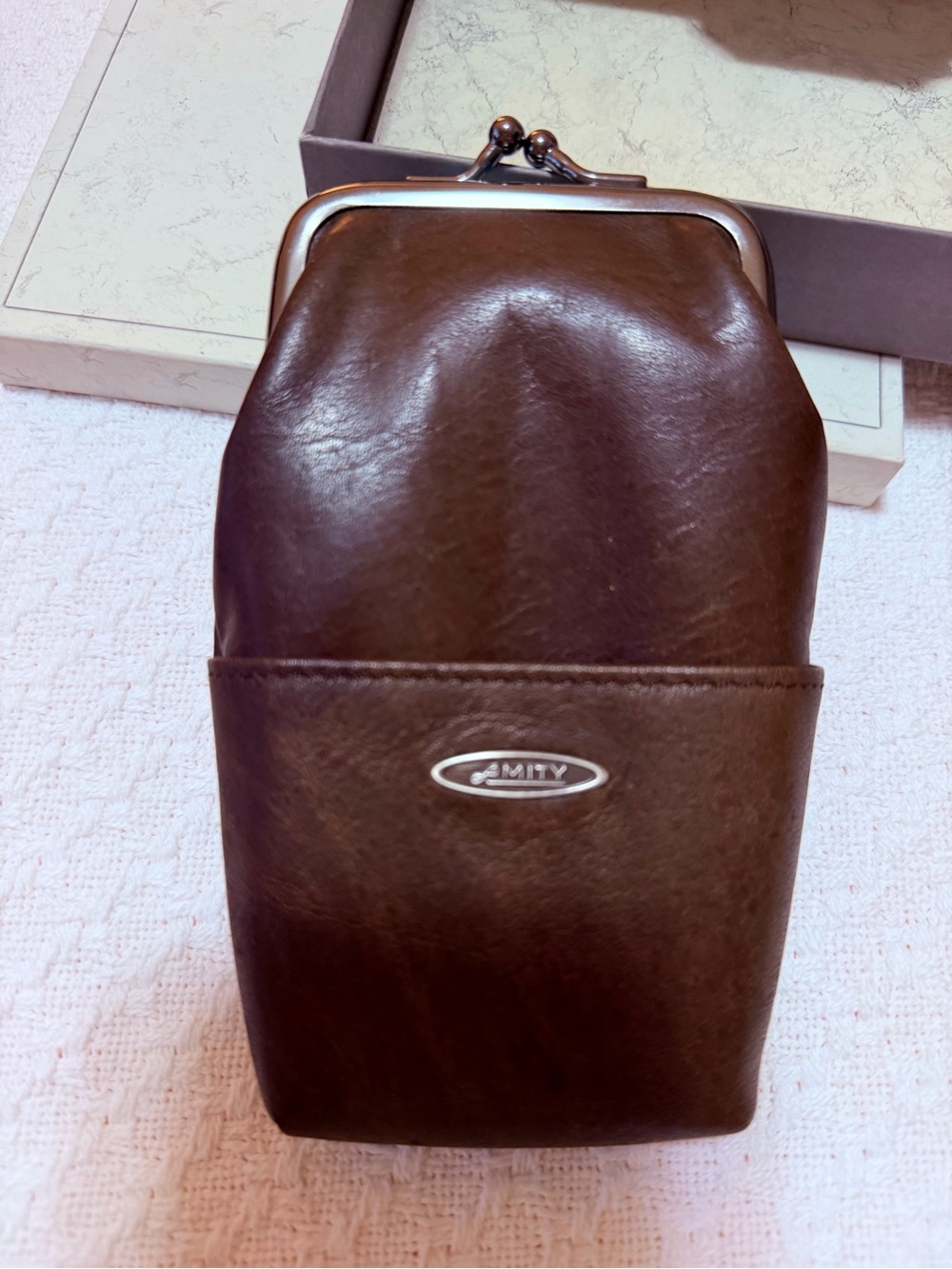 Amity vintage leather